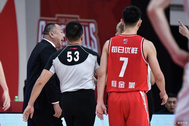 数据复盘：广州队首回合对阵莱比锡，周琦效率值爆表(海湾200广播分配盘说明书)